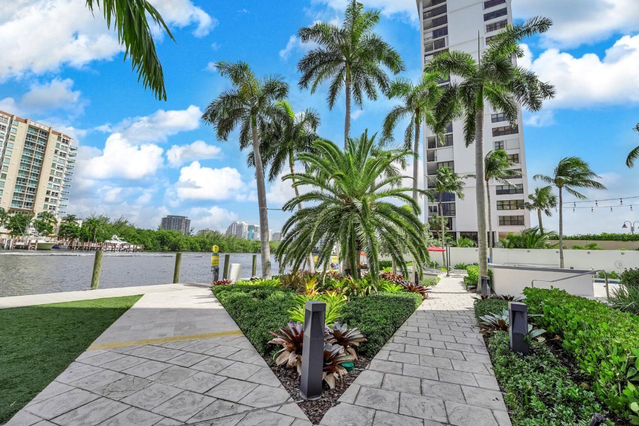 Waterview Condo- Spacious 2 Bedroom - Central - Steps To Beach フォート・ローダーデール エクステリア 写真
